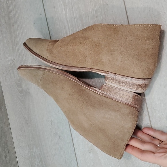 Free People Womens Royale Flat Side CutOut Ankle Boots shoes sz 37/6.5-7 - Picture 10 of 16